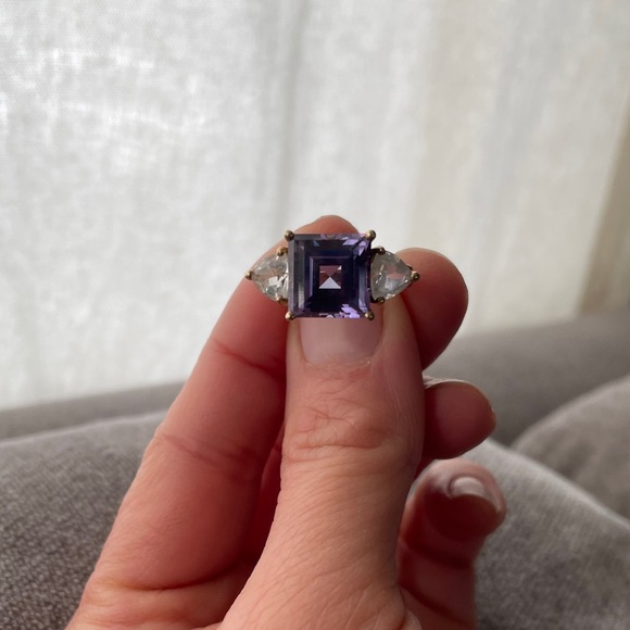 COPY - White Topaz and Emerald Alexandrite 18k Ring - Picture 3 of 5